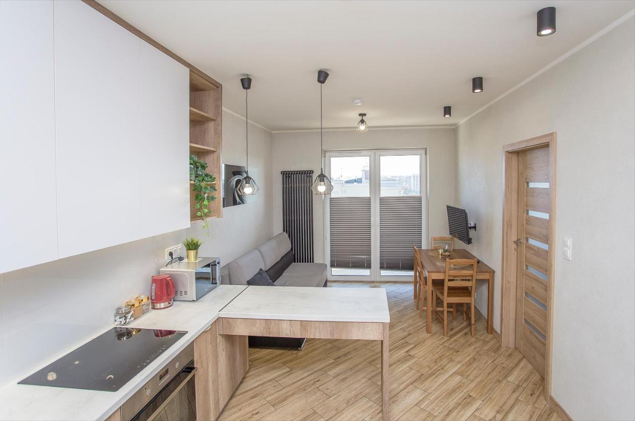Urban Jungle - Vera Apartment Białystok Buitenkant foto